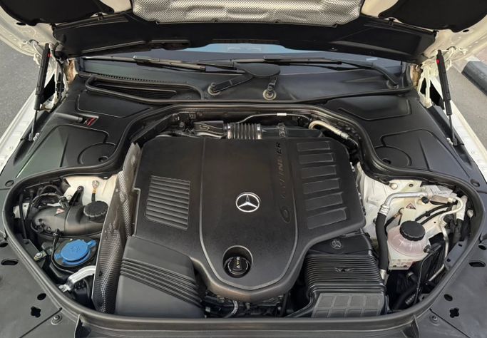 Used Mercedes-Benz S-Class 450 4MATIC VII (W223), 3.0 l, 2020 in Dubai by Saeed Auto, White color. Japanese Specs | AUTO.AE
