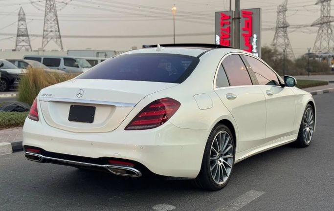 Used Mercedes-Benz S-Class 450 4MATIC VII (W223), 3.0 l, 2020 in Dubai by Saeed Auto, White color. Japanese Specs | AUTO.AE