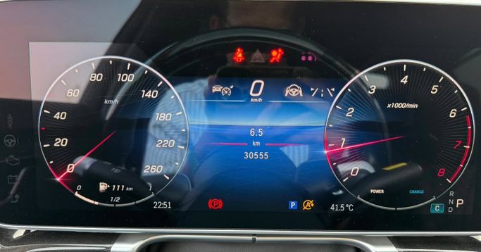 Used Mercedes-Benz S-Class 580 4MATIC VII (W223), 4.0 l, 2022 in Dubai by Saeed Auto, Black color. Japanese Specs | AUTO.AE