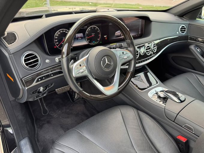 Подержанный Mercedes-Benz S-Class 450 VI (W222, C217) Рестайлинг, 3.0 л, 2018 в Дубае от Saeed Auto Черный цвет. Японская | AUTO.AE