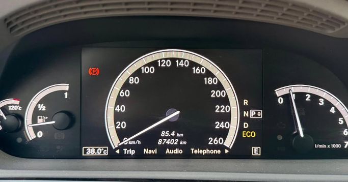Used Mercedes-Benz S-Class 350 V (W221) Facelift, 3.5 l, 2012 in Dubai by Saeed Auto, Black color. Japanese Specs | AUTO.AE
