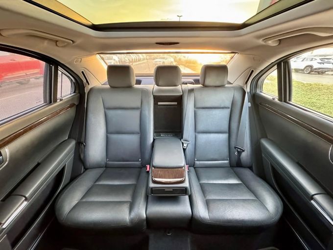 Used Mercedes-Benz S-Class 350 Long V (W221) Facelift, 3.5 l, 2011 in Dubai by Saeed Auto, White color. Japanese Specs | AUTO.AE