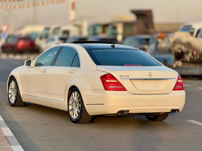 Used Mercedes-Benz S-Class 350 Long V (W221) Facelift, 3.5 l, 2011 in Dubai by Saeed Auto, White color. Japanese Specs | AUTO.AE