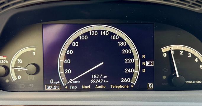 Подержанный Mercedes-Benz S-Class 600 Guard V (W221), 5.5 л, 2007 в Дубае от Saeed Auto Черный цвет. Японская | AUTO.AE