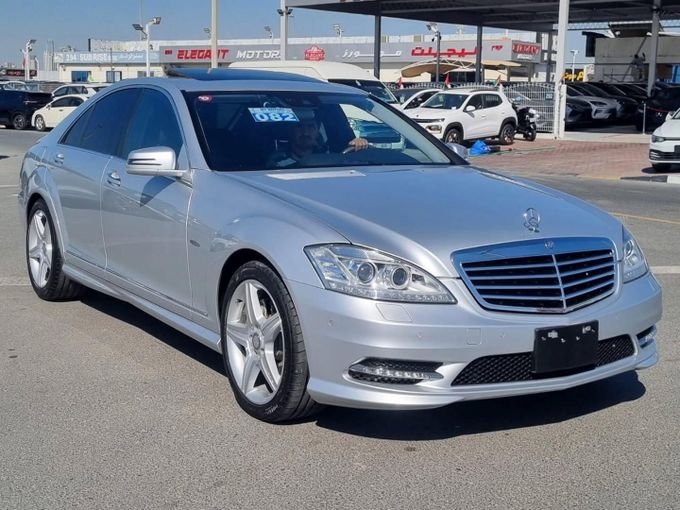 Подержанный Mercedes-Benz S-Class 350 V (W221) Рестайлинг, 3.5 л, 2012 в Дубае от Saeed Auto Серый цвет. Японская | AUTO.AE