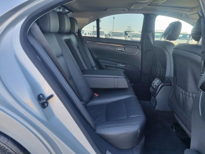 Подержанный Mercedes-Benz S-Class 350 V (W221) Рестайлинг, 3.5 л, 2012 в Дубае от Saeed Auto Серый цвет. Японская | AUTO.AE
