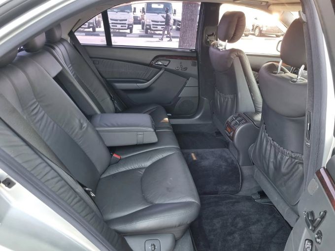 Подержанный Mercedes-Benz S-Class 500 Long IV (W220), 5.0 л, 2000 в Дубае от Saeed Auto Серебристый цвет. Японская | AUTO.AE