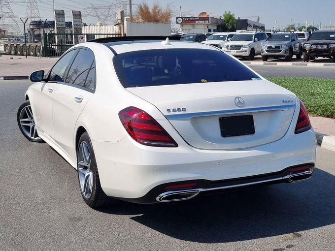 Подержанный Mercedes-Benz S-Class 560 VI (W222, C217) Рестайлинг, 4.0 л, 2018 в Дубае от Saeed Auto Белый цвет. Японская | AUTO.AE
