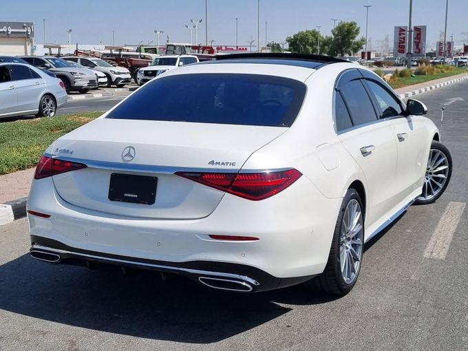 Подержанный Mercedes-Benz S-Class 400 d 4MATIC VII (W223), 2.9 л, 2023 в Дубае от Saeed Auto Белый цвет. Японская | AUTO.AE