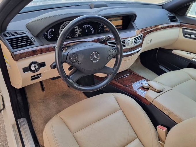 Used Mercedes-Benz S-Class 350 V (W221) Facelift, 3.5 l, 2012 in Dubai by Saeed Auto, White color. Japanese Specs | AUTO.AE