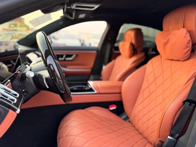 Подержанный Mercedes-Benz S-Class 500 4MATIC VII (W223), 3.0 л, 2021 в Дубае от Lakhani Motors Белый цвет. Other | AUTO.AE