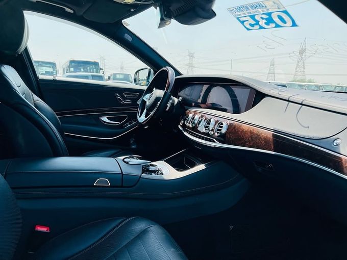 Подержанный Mercedes-Benz S-Class 450 VI (W222, C217) Рестайлинг, 3.0 л, 2019 в Дубае от Lakhani Motors Белый цвет. Японская | AUTO.AE