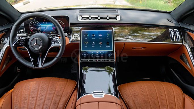 New Mercedes-Benz S-Class 450 4MATIC VII (W223), 3.0 l, 2023 in Dubai by Milele, Black color. Other | AUTO.AE