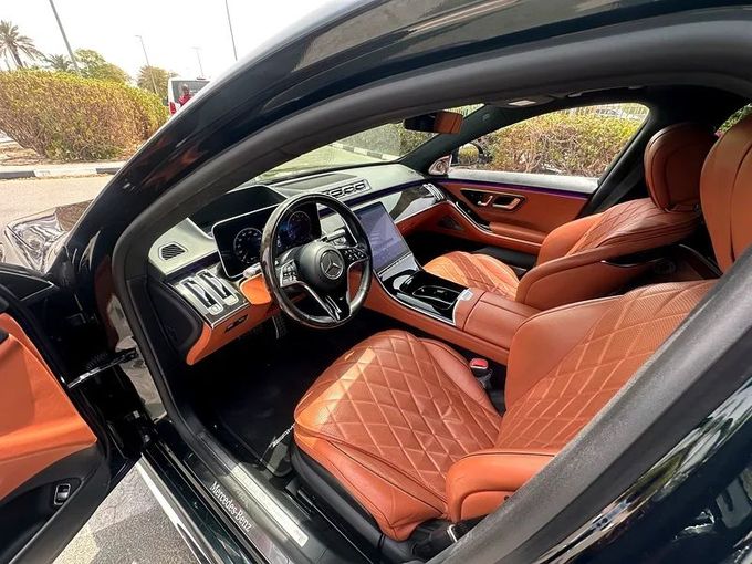 Подержанный Mercedes-Benz S-Class 500 4MATIC VII (W223), 3.0 л, 2021 в Дубае от Formula Motors Зеленый цвет. Европейская | AUTO.AE