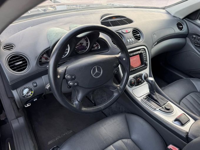 Подержанный Mercedes-Benz SL-Class AMG 55 AMG II (R230), 5.4 л, 2003 в Дубае от Saeed Auto Черный цвет. Японская | AUTO.AE