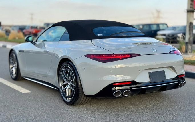 Used Mercedes-Benz SL-Class AMG 43 AMG IV (R232), 2.0 l, 2023 in Dubai by Saeed Auto, Grey color. Japanese Specs | AUTO.AE
