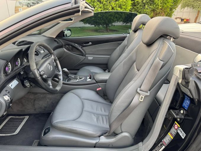 Used Mercedes-Benz SL-Class 350 Sequentronic V (R230), 3.7 l, 2004 in Dubai by Saeed Auto, Black color. Japanese Specs | AUTO.AE