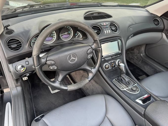 Used Mercedes-Benz SL-Class 350 Sequentronic V (R230), 3.7 l, 2004 in Dubai by Saeed Auto, Black color. Japanese Specs | AUTO.AE