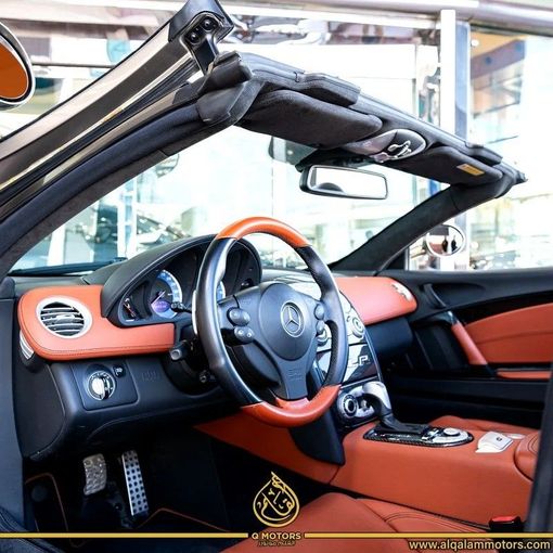 Подержанный Mercedes-Benz SLR McLaren  , 5.4 л, 2009 в Дубае от Q Motors Серый цвет. GCC | AUTO.AE