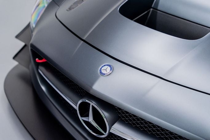 جديدة Mercedes-Benz SLS AMG GT, 6.2 l, 2012 في في دبي، اللون رمادي. المواصفات الأوروبية | AUTO.AE