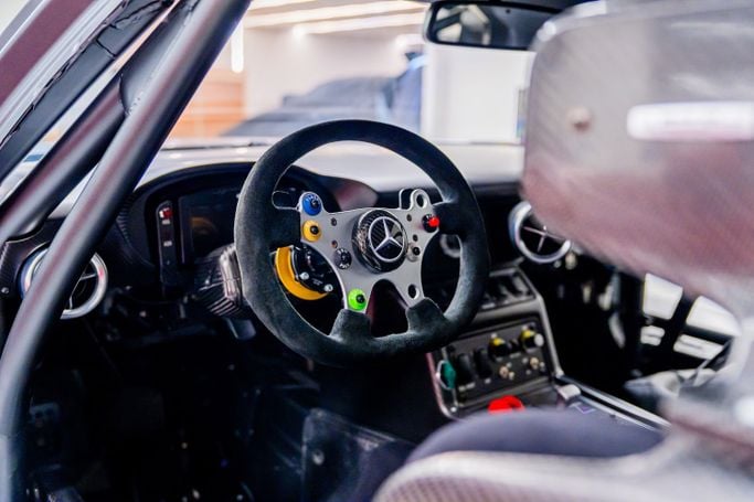 جديدة Mercedes-Benz SLS AMG GT, 6.2 l, 2012 في في دبي، اللون رمادي. المواصفات الأوروبية | AUTO.AE