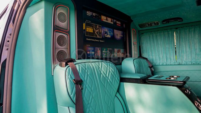 Новый Mercedes-Benz V-Class 250 III (W447) Рестайлинг 2, 1.9 л, 2023 в Дубае от Milele Черный цвет. Other | AUTO.AE