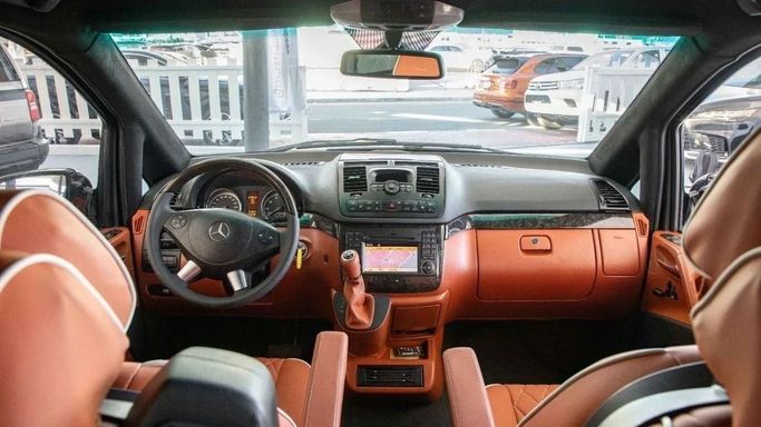 مستعملة Mercedes-Benz Viano L1 I (W639) تجميل الوجه, 3.5 l, 2013 في في دبي من Dresden Motors، اللون أسود. مواصفات الخليج | AUTO.AE