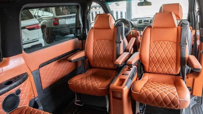 مستعملة Mercedes-Benz Viano L1 I (W639) تجميل الوجه, 3.5 l, 2013 في في دبي من Dresden Motors، اللون أسود. مواصفات الخليج | AUTO.AE