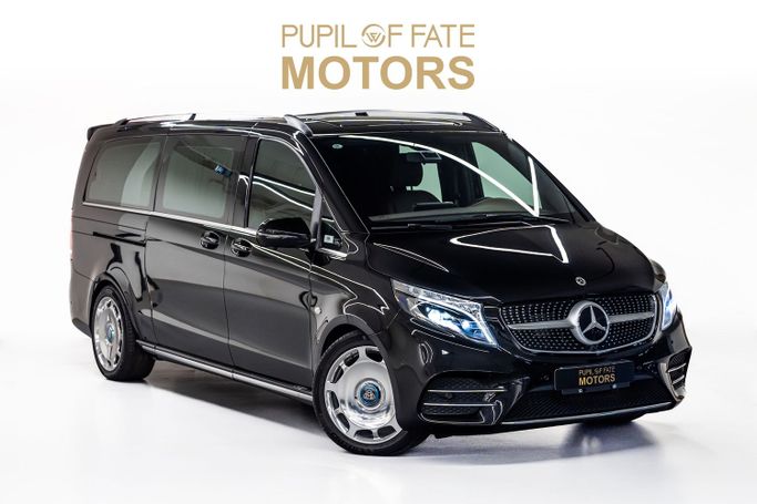 الأحدث Mercedes-Benz Vito 121 L2 III (W447), 2.0 لتر, 2023 في في دبي من PUPIL OF FATE MOTORS، اللون أسود. أخرى | AUTO.AE