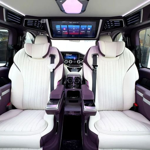 Подержанный Mercedes-Benz Vito III (W447), 2.0 л, 2025 в Дубае от Sola Motors Черный цвет. Other | AUTO.AE