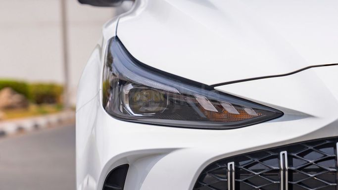 Новый MG 5 II Рестайлинг, 1.5 л, 2025 в Дубае от Milele Белый цвет. Other | AUTO.AE