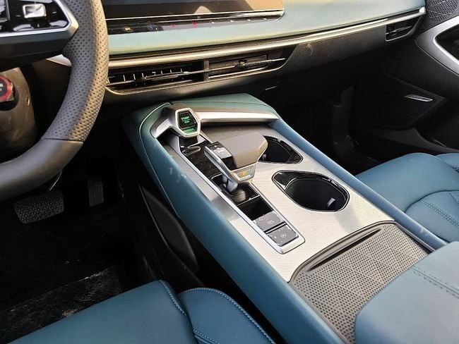 Новый MG 7, 1.5 л, 2025 в Дубае от Soltan Auto Серый цвет. Other | AUTO.AE