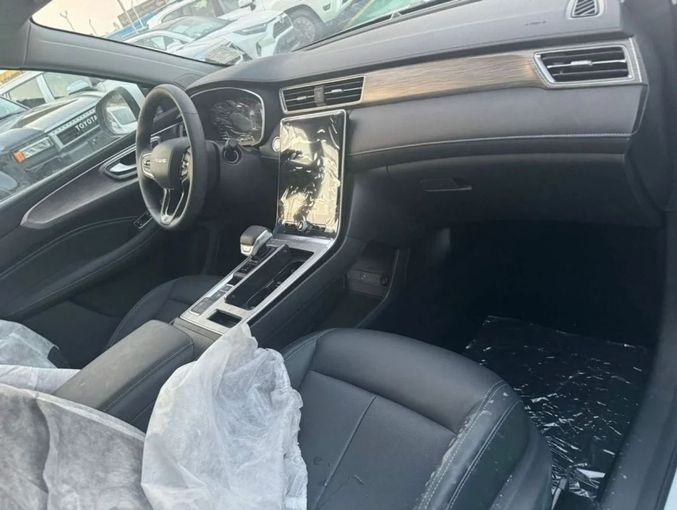 Новый MG RX5 II, 1.5 л, 2023 в Дубае от Mohamed Hakim Motors Белый цвет. Other | AUTO.AE