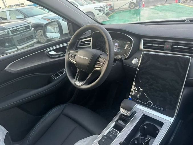 New MG RX5 II, 1.5 l, 2024 in Dubai by Mohamed Hakim Motors, White color. Other | AUTO.AE