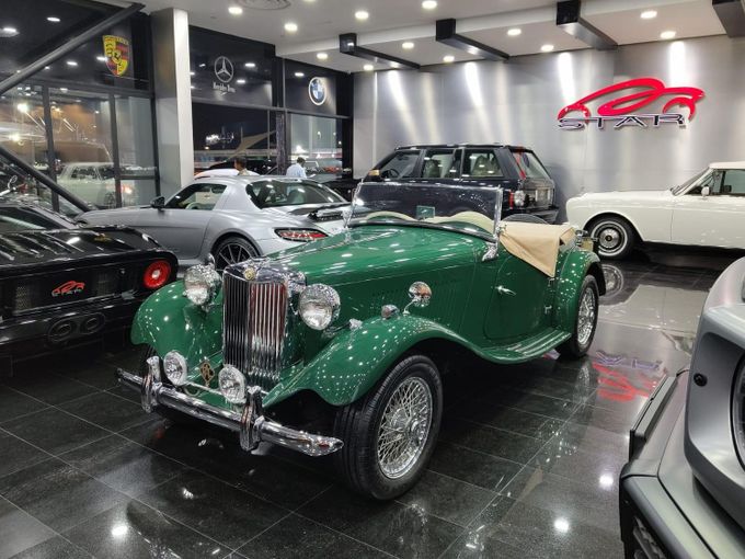 Used MG TD Midget I, 1.2 l, 1952 in Dubai by STAR COLLECTION LLC, Green color. Other | AUTO.AE