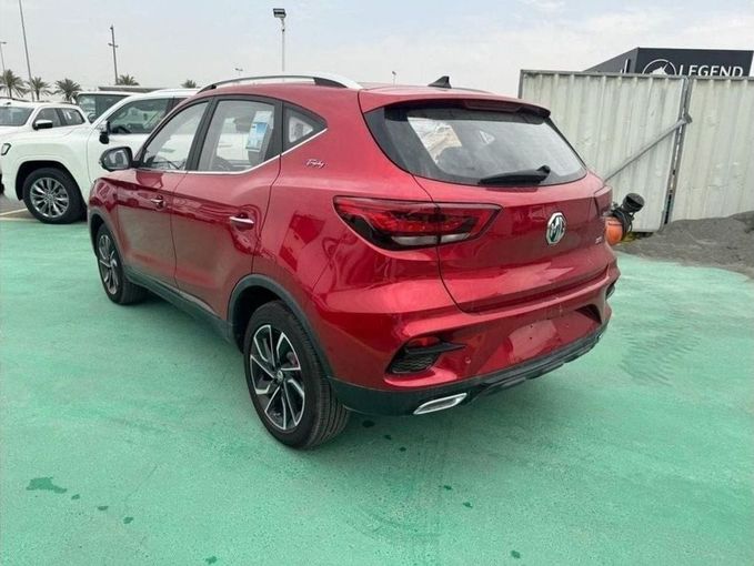 Новый MG ZS II Рестайлинг, 1.5 л, 2025 в Дубае от Mohamed Hakim Motors Красный цвет. GCC | AUTO.AE