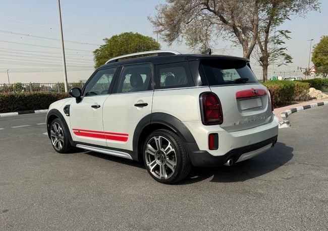 Подержанный MINI Countryman John Cooper Works II Рестайлинг, 2.0 л, 2021 в Дубае от Al Faisal Motors Серый цвет. GCC | AUTO.AE