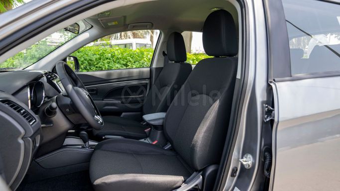 Новый Mitsubishi ASX I Рестайлинг 3, 2.0 л, 2024 в Дубае от Milele Серый цвет. Other | AUTO.AE