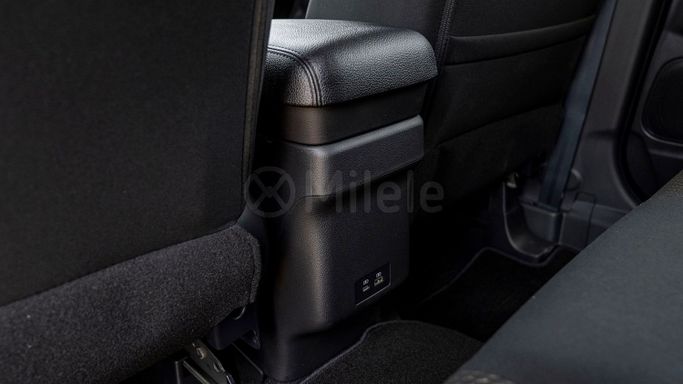 Новый Mitsubishi ASX I Рестайлинг 3, 2.0 л, 2024 в Дубае от Milele Серый цвет. Other | AUTO.AE
