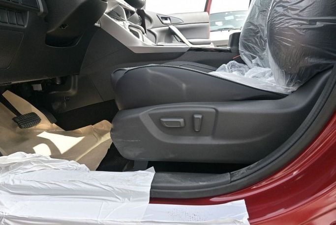 New Mitsubishi Eclipse Cross I Facelift, 1.5 l, 2024 in Dubai by Mohamed Hakim Motors, Red color. Other | AUTO.AE