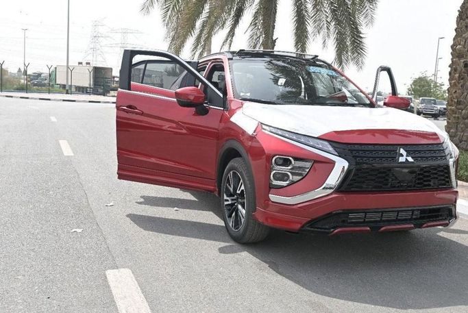 New Mitsubishi Eclipse Cross I Facelift, 1.5 l, 2024 in Dubai by Mohamed Hakim Motors, Red color. Other | AUTO.AE