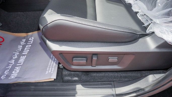 جديدة Mitsubishi L200 سادساً, 2.4 l, 2025 في في دبي من High Line Auto، اللون أسود. أخرى | AUTO.AE