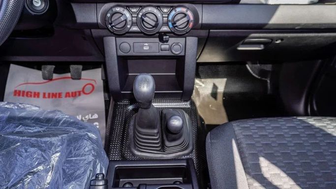 جديدة Mitsubishi L200 سادساً, 2.4 l, 2024 في في دبي من High Line Auto، اللون أبيض. أخرى | AUTO.AE