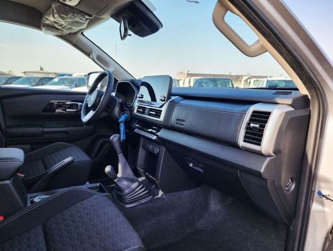 New Mitsubishi L200 V Facelift, 2.4 l, 2024 in Dubai by Mohamed Hakim Motors, Silver color. Other | AUTO.AE