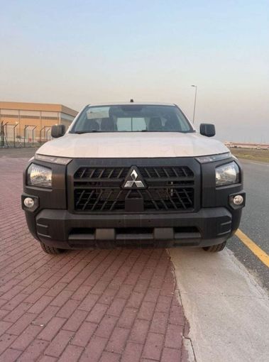 New Mitsubishi L200 V Facelift, 2.4 l, 2024 in Dubai by Mohamed Hakim Motors, White color. Other | AUTO.AE