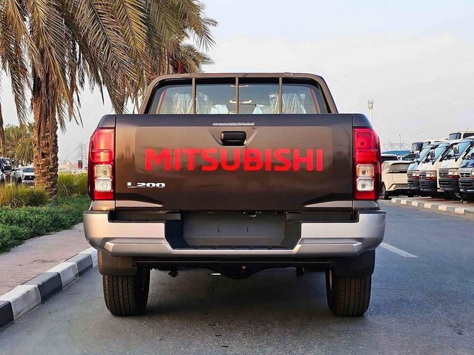 New Mitsubishi L200 VI, 2.4 l, 2024 in Dubai by SK Motors, Brown color. GCC Specs | AUTO.AE