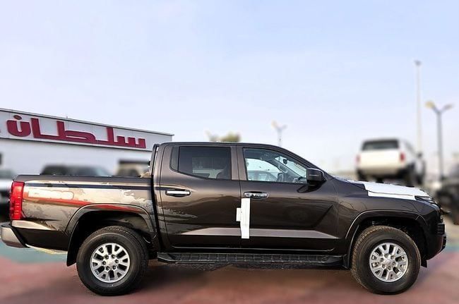 New Mitsubishi L200 VI, 2.4 l, 2025 in Dubai by Soltan Auto, Brown color. Other | AUTO.AE