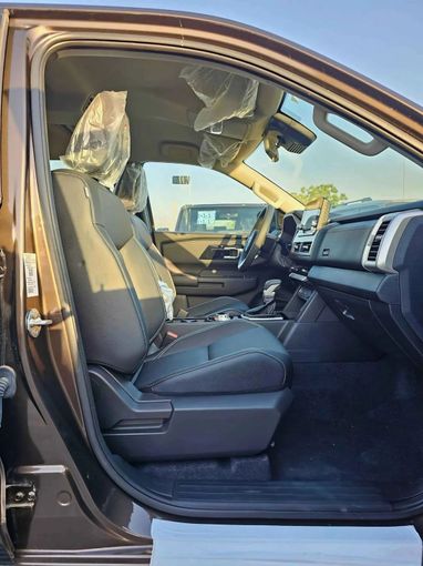 Новый Mitsubishi L200 VI, 2.4 л, 2024 в Дубае от SK Motors Коричневый цвет. GCC | AUTO.AE