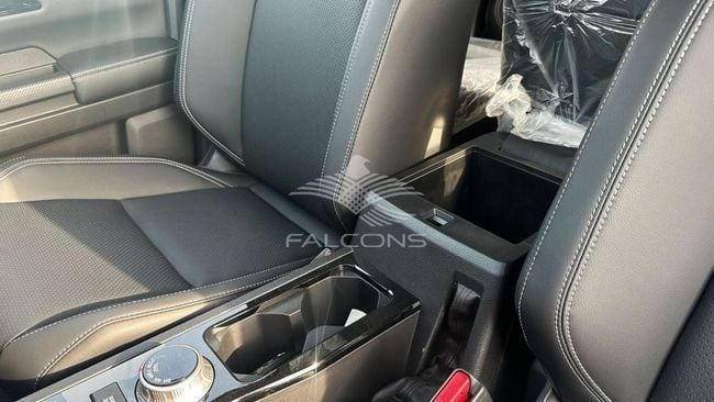 Новый Mitsubishi L200 VI, 2.4 л, 2025 в Дубае от Falcons GT Motors FZCO Серебристый цвет. Европейская | AUTO.AE