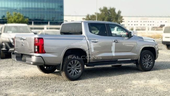 Новый Mitsubishi L200 VI, 2.4 л, 2025 в Дубае от Falcons GT Motors FZCO Серебристый цвет. Европейская | AUTO.AE